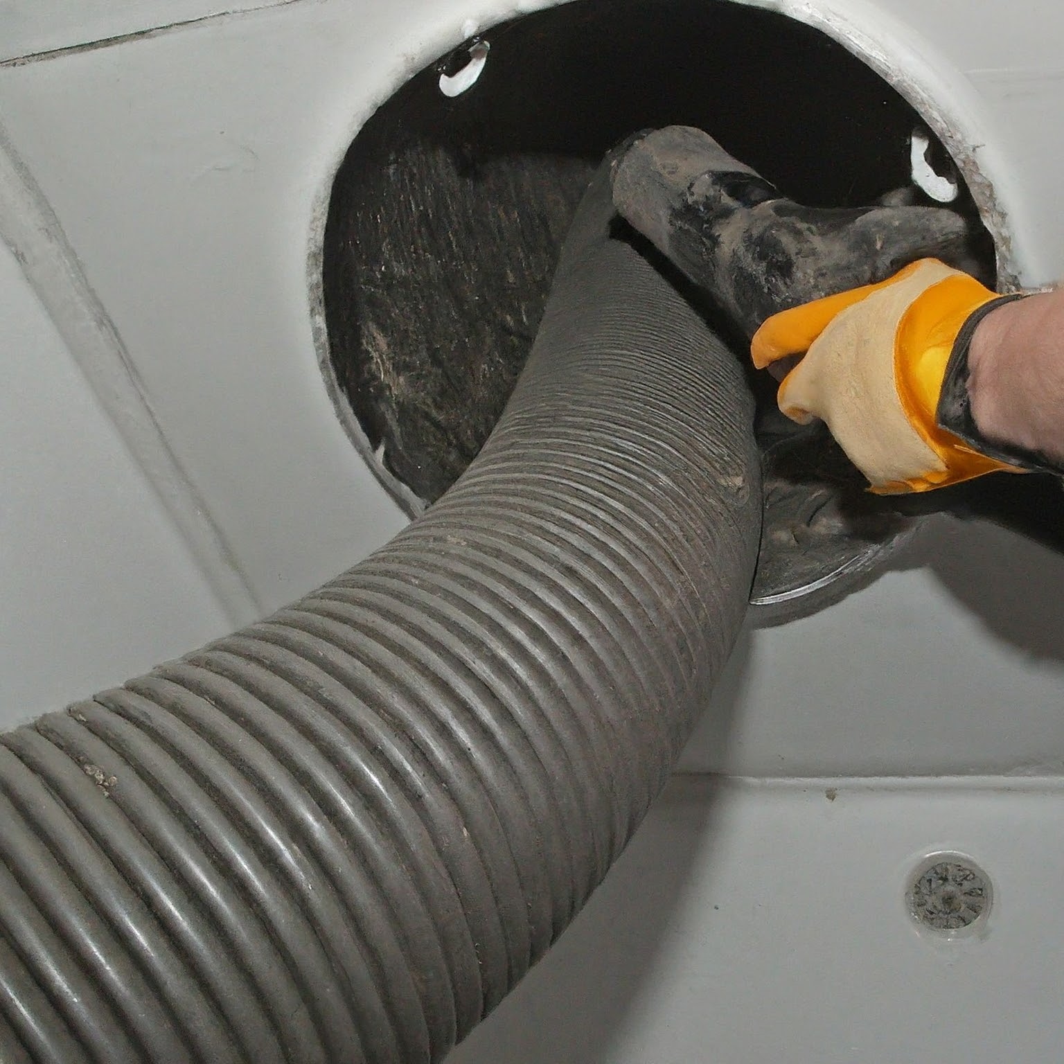 Professional Duct Cleaning Columbus MI - HVAC Air Duct Cleaning Services by Chimney Sweep Columbus Michigan